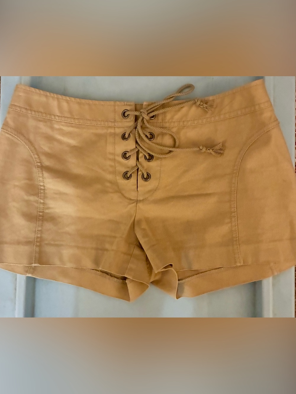 High-Waist Lace-Up Women’s Shorts in Tan🌸